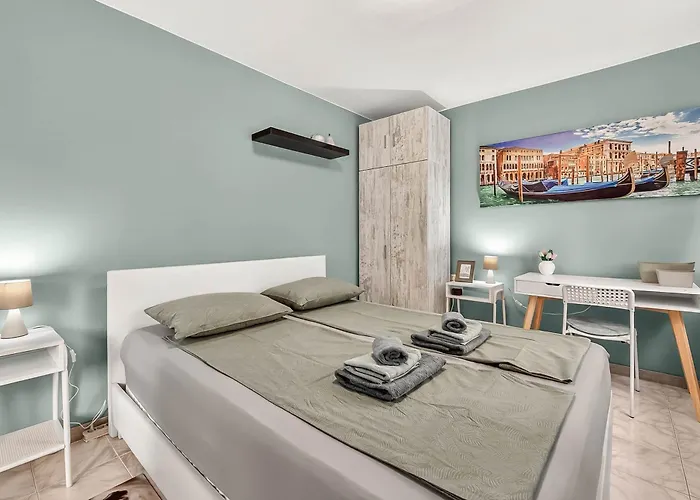 Апартаменти Dany's *